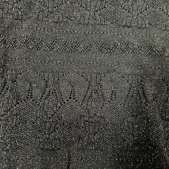 NWT Current Air Los Angeles Black Metallic Pointe Knit Sweater Size Large - Picture 2 of 6